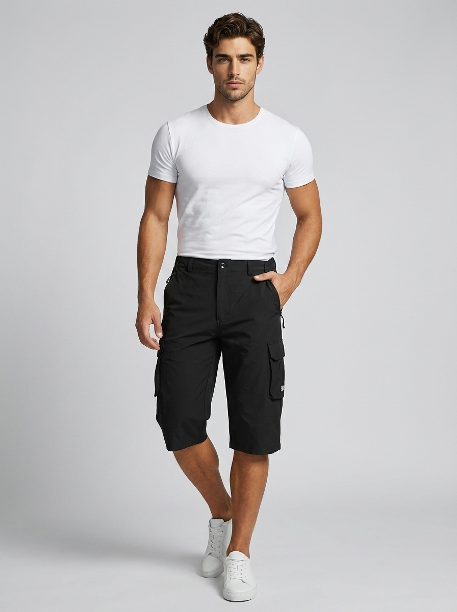 Men's cargo shorts with multiple pockets