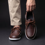Men's white classic boat shoes with contrast trim