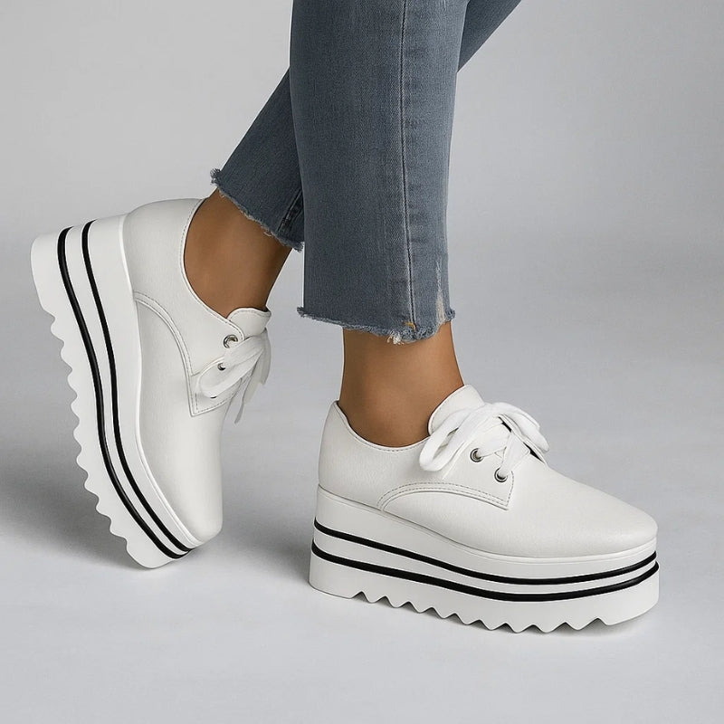 Effortless Sneakers With Sleek Design And Comfort 5