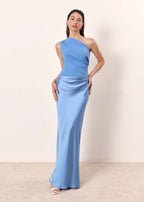 Elegant Maxi Dress With Flattering Waistline 4