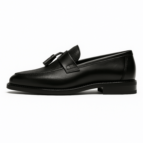 Elegant Men's Loafers With Tassel Detail 1